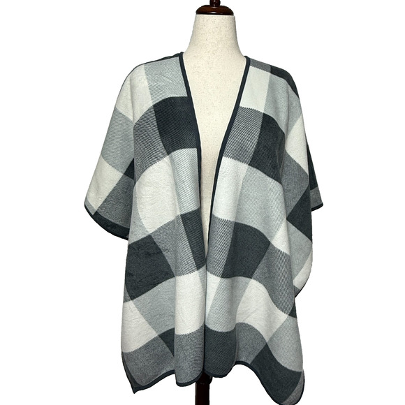Woolrich Accessories - Woolrich Blanket Wrap Poncho Shawl One Size Gray Fleece Buffalo Plaid Reversible